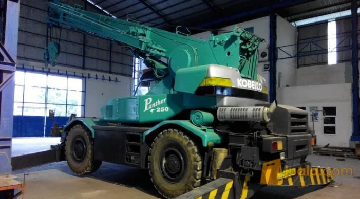 Rafter Crane 